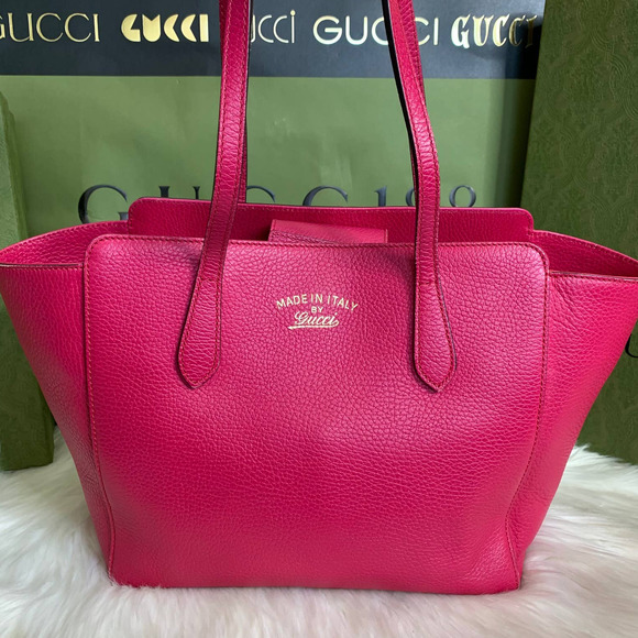 Gucci Handbags - 💎✨AUTHENTIC✨💎 Gucci Swing Medium Pink Leather